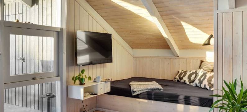 "Nilsa" - 400m from the Sea图片