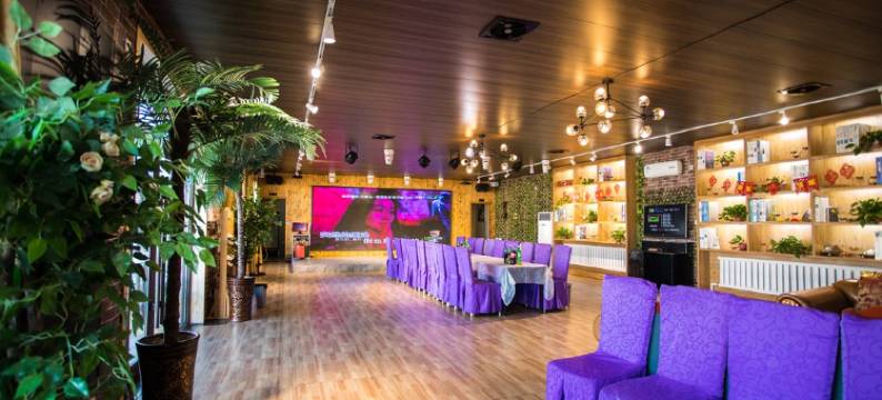 玩聚时光轰趴民宿(红旗西路分店)图片