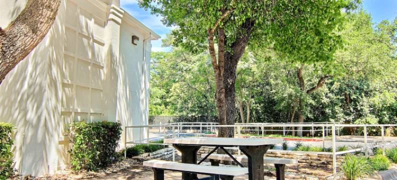 德克萨斯奥斯汀 - 西北 6 号开放式客房酒店(Studio 6 Extended Stay - Austin, TX - Northwest)图片