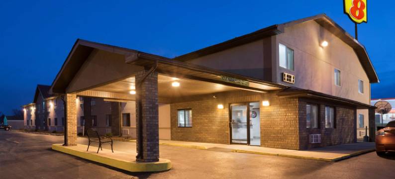 兰图尔速8酒店(Super 8 by Wyndham Rantoul)图片