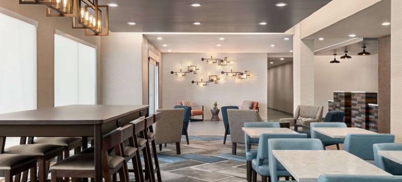 圣贝纳迪诺拉昆塔温德姆套房酒店(La Quinta Inn & Suites by Wyndham San Bernardino)图片