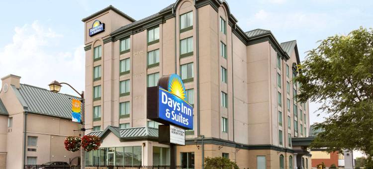 尼亚加拉瀑布旁中心街戴斯套房酒店(Days Inn by Wyndham Niagara Falls Centre St. by the Falls)图片