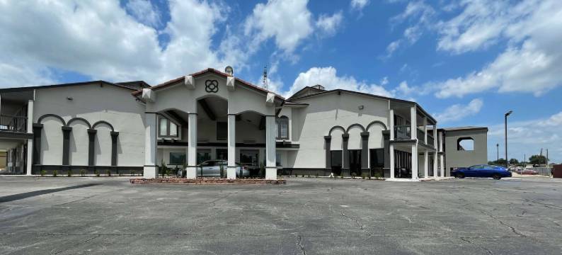 奥克拉何马中部塔尔萨 6 号开放式客房汽车旅馆(Studio 6 Tulsa, OK Central)图片