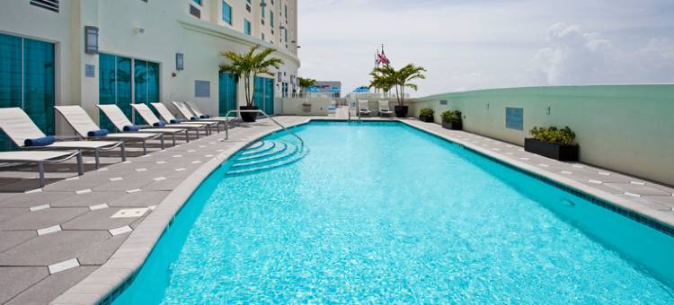 Crowne Plaza FT功能。劳德代尔机场/邮轮(Crowne Plaza FT. LAUDERDALE AIRPORT/CRUISE by IHG)图片
