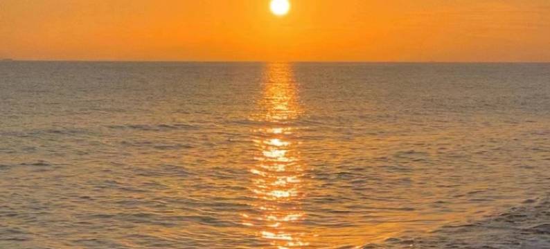 蓝色听风公寓(星海路分店)图片