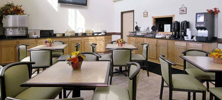 格林北速8酒店(Super 8 by Wyndham Bowling Green North)图片