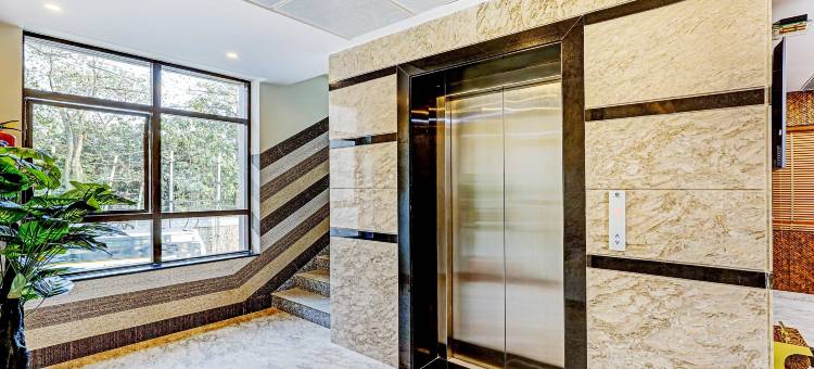 Treebo Galaxy套房马蒂凯雷(Treebo Galaxy Suites Mathikere)图片