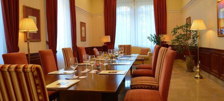 阿尔塞亚佩拉约大酒店(Arcea Gran Hotel Pelayo)图片
