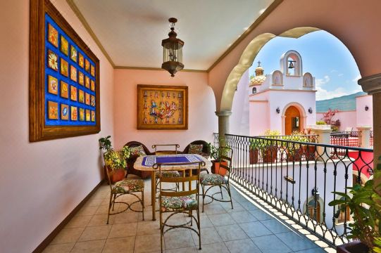 Gran Casa Sayula Galeria & Spa Hotel Overview