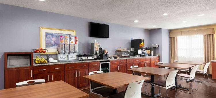 托马斯维尔-高点-莱西温德姆麦客达套房酒店(Microtel Inn & Suites by Wyndham Thomasville/High Point/Lexi)图片