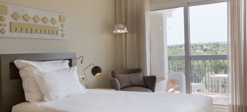 奥萨迪塔维拉酒店(Ozadi Tavira Hotel)图片