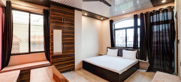 Hotel O Bharat Mart Hotel Guest Inn图片