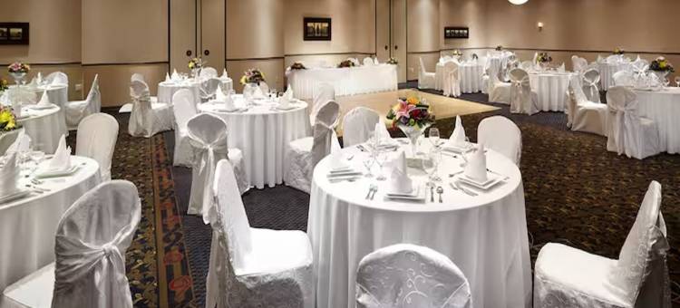 蒙特利尔多尔瓦尔希尔顿欢朋套房酒店(Hampton Inn & Suites by Hilton Montreal-Dorval)图片
