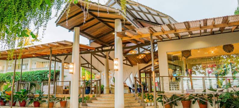 巴拉斯海滩度假村(Paras Beach Resort)图片