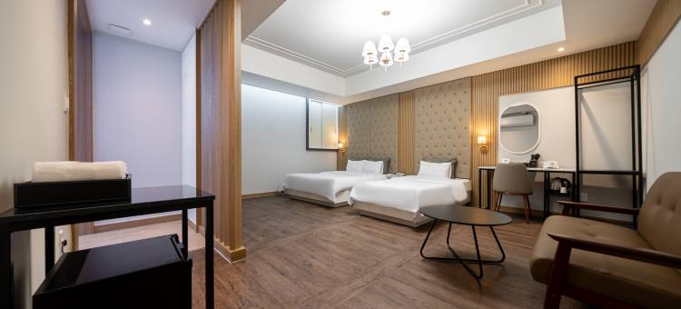 井邑H酒店(Jeongeup H Hotel)图片