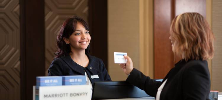 尼亚加拉瀑布喜来登酒店(Sheraton Niagara Falls)图片