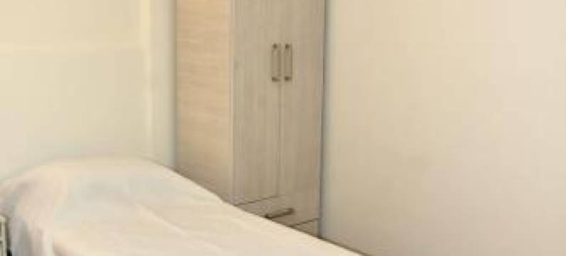 Habitación Con Oficina a la Calle图片