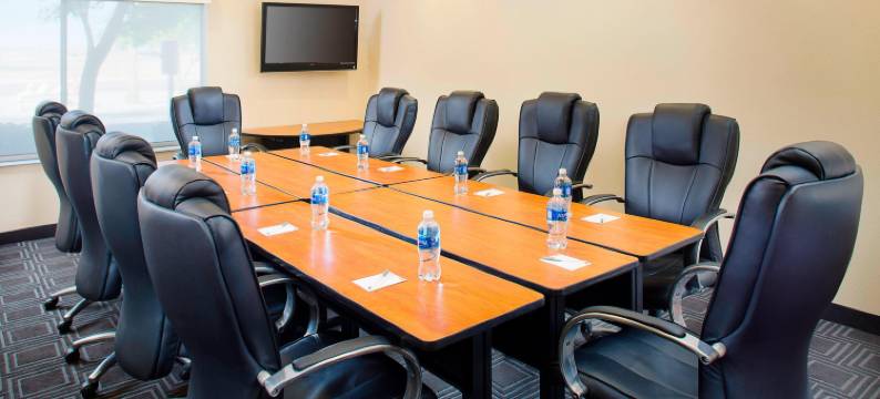 凤凰城古德伊尔万豪TownePlace酒店(TownePlace Suites Phoenix Goodyear)图片