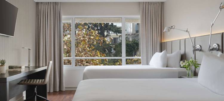 圣地亚哥NH 华雷斯城德酒店(NH Ciudad de Santiago)图片