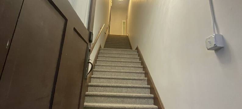 Modern Apartment located on the Square in Ord图片