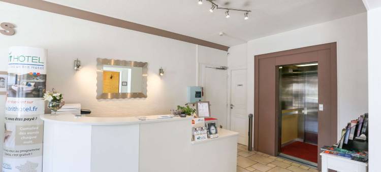 蓝色之夜布里特酒店(Brit Hotel Bleu Nuit)图片