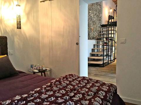 Unique!! unusual! Charming apartment with large garden 10 m from the Royal Canal