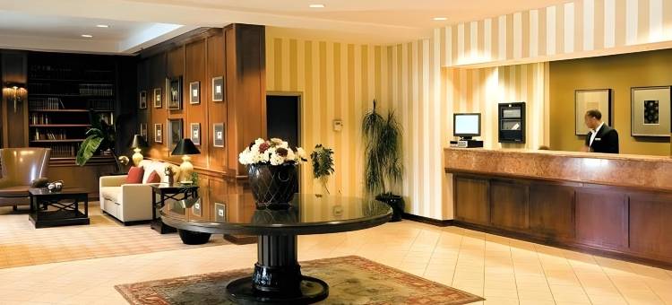 列克星敦马术公园凯艺酒店(Quality Inn Lexington -Horse Park)图片