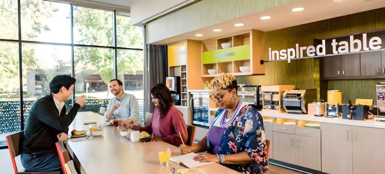 小石城中城医疗中心希尔顿惠庭酒店(Home2 Suites by Hilton Little Rock Midtown Medical Center)图片