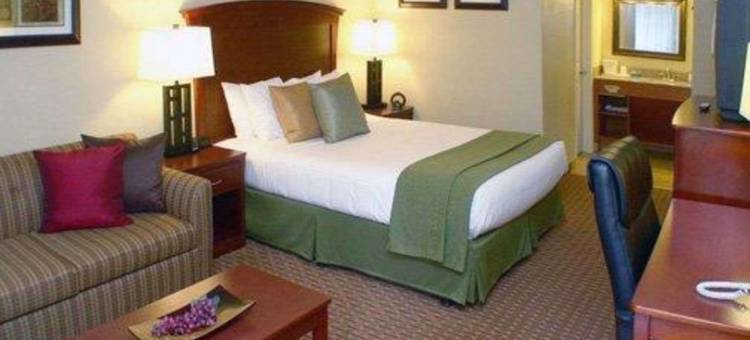 圣克鲁兹山凯艺套房酒店(Quality Inn & Suites Santa Cruz Mountains)图片