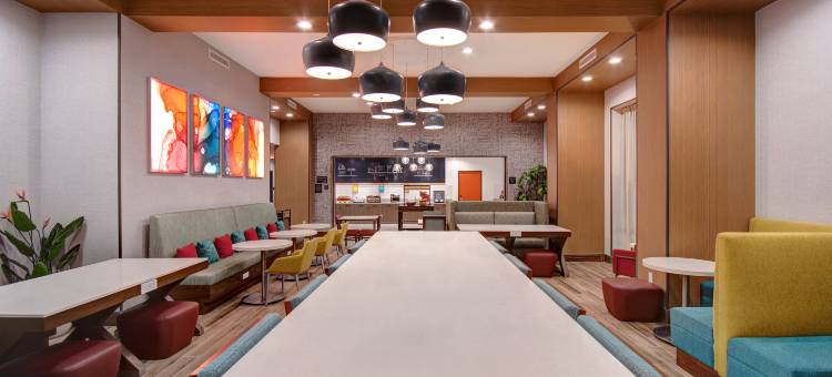 安大略市拉丘库卡蒙卡欢朋套房酒店(Hampton Inn & Suites Ontario Rancho Cucamonga)图片