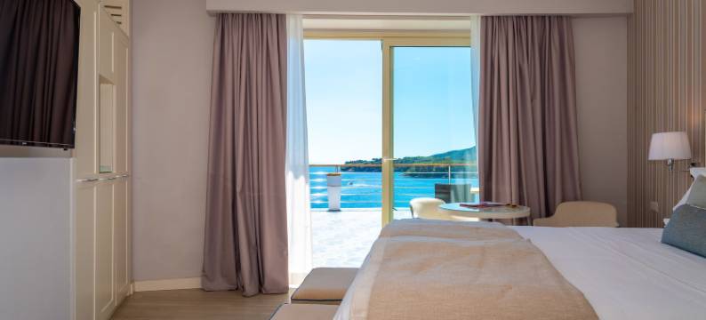 普拉塞酒店(Hotel Plaza)图片