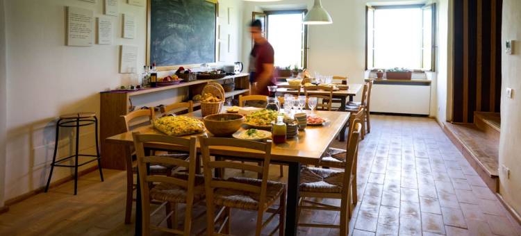 奥斯特罗贝洛阿西西贝瓦尼亚酒店(Ostello Bello Assisi Bevagna)图片