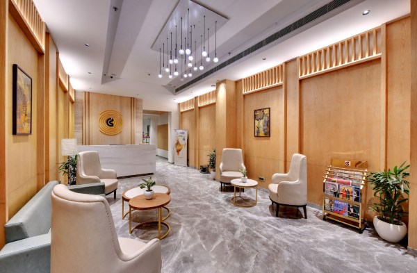 Click Collection Lucknow Hotel Overview