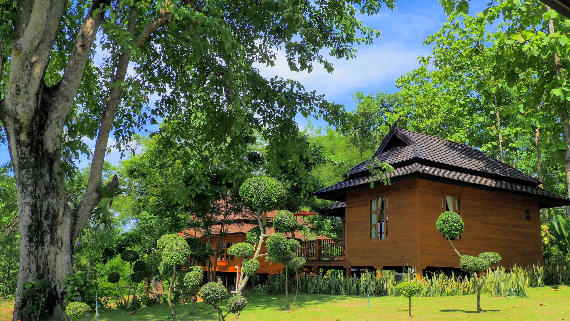 NAN Seasons Boutique Resort Over view