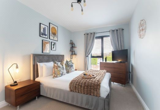 Elliot Oliver - Stylish 2 Bedroom Apartment with Parking in the Docks Hotel Overview