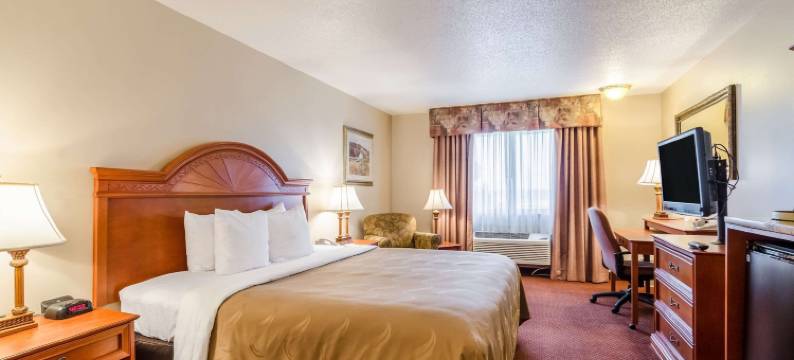 凯艺酒店(Quality Inn Alliance)图片