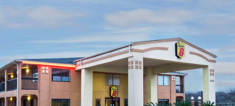 圣安东尼奥-河滨区速8酒店(Super 8 by Wyndham San Antonio/Riverwalk Area)图片