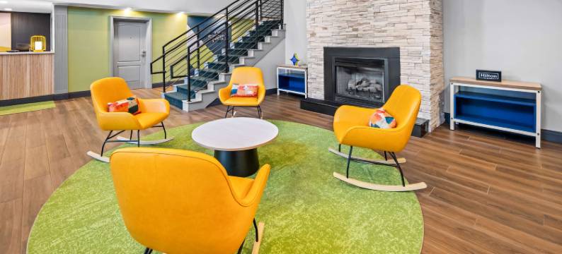 Spark by Hilton Woodbridge图片