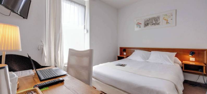 BRIT HOTEL CONFORT 巴尼奥勒斯诺曼底(Brit Hotel Confort Bagnoles Normandie)图片