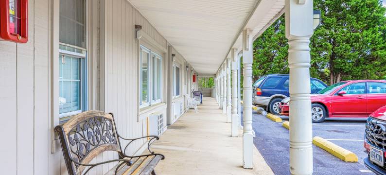 OYO 自然桥 I-81 休闲旅馆(Relax Inn by OYO Natural Bridge I-81)图片