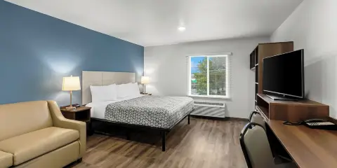 WoodSpring Suites 比弗頓 - 波特蘭西