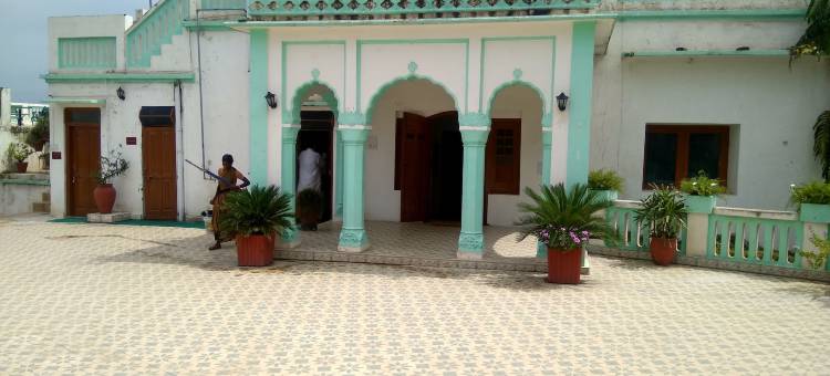 娜拉加尔斯堡垒酒店(The Fort Nalagarh)图片