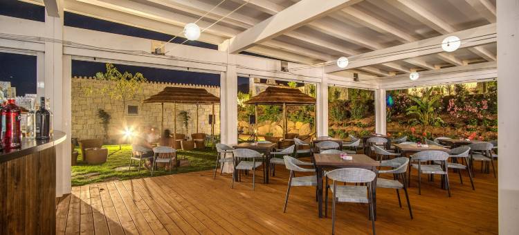 卡拉辛齐亚斯度假村(Cala Sinzias Resort)图片