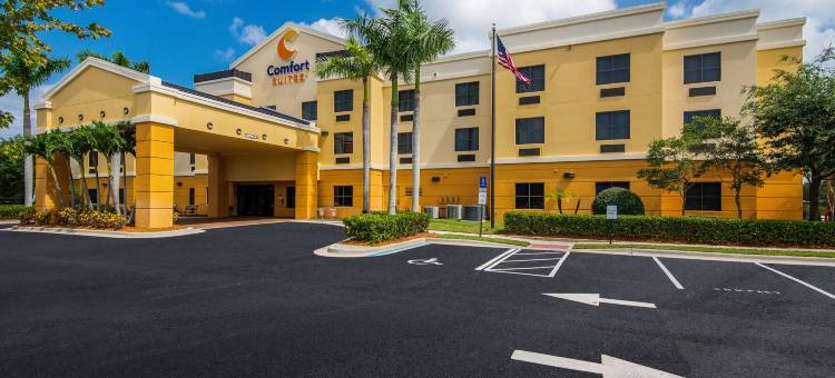 维洛海滩I-95号舒适套房酒店(Comfort Suites Vero Beach I-95)图片