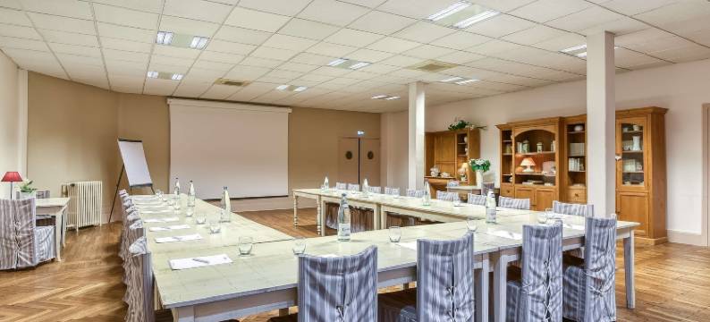 布里斯托尔蒙特贝利尔中心布莱特酒店(Brit Hotel Bristol Montbéliard Centre)图片