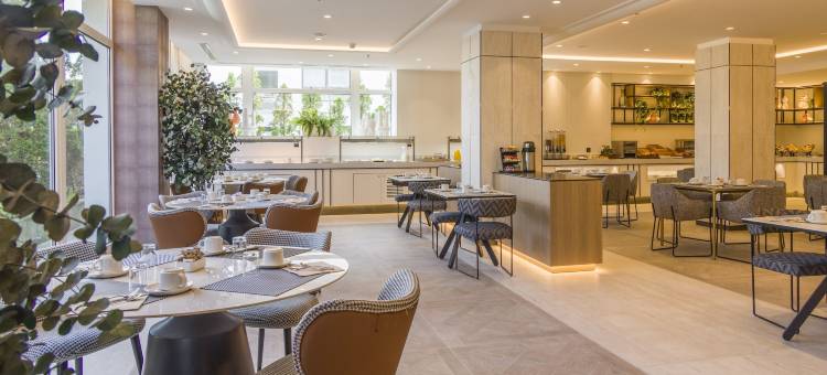 伊卢尼翁圣塞巴斯提安酒店(Hotel Ilunion San Sebastián)图片