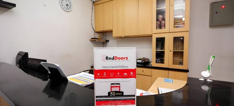 红门酒店-近科塔拉玛(RedDoorz Near Kota Lama Semarang)图片