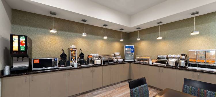 舒适套房酒店(Comfort Suites)图片