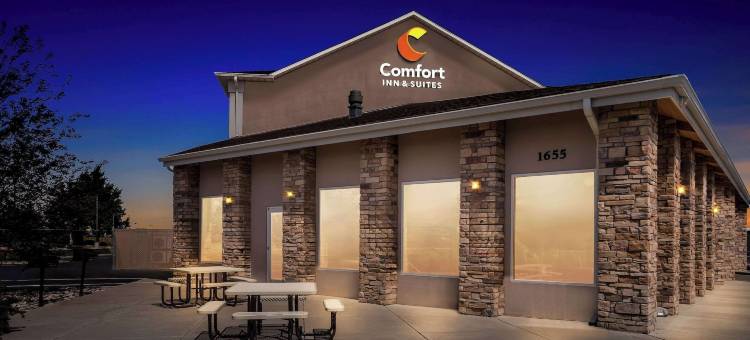 怀俄明大学附近舒适酒店及套房(Comfort Inn Near University of Wyoming)图片