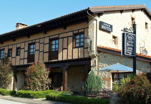 La Casona de Revolgo Hotel Overview